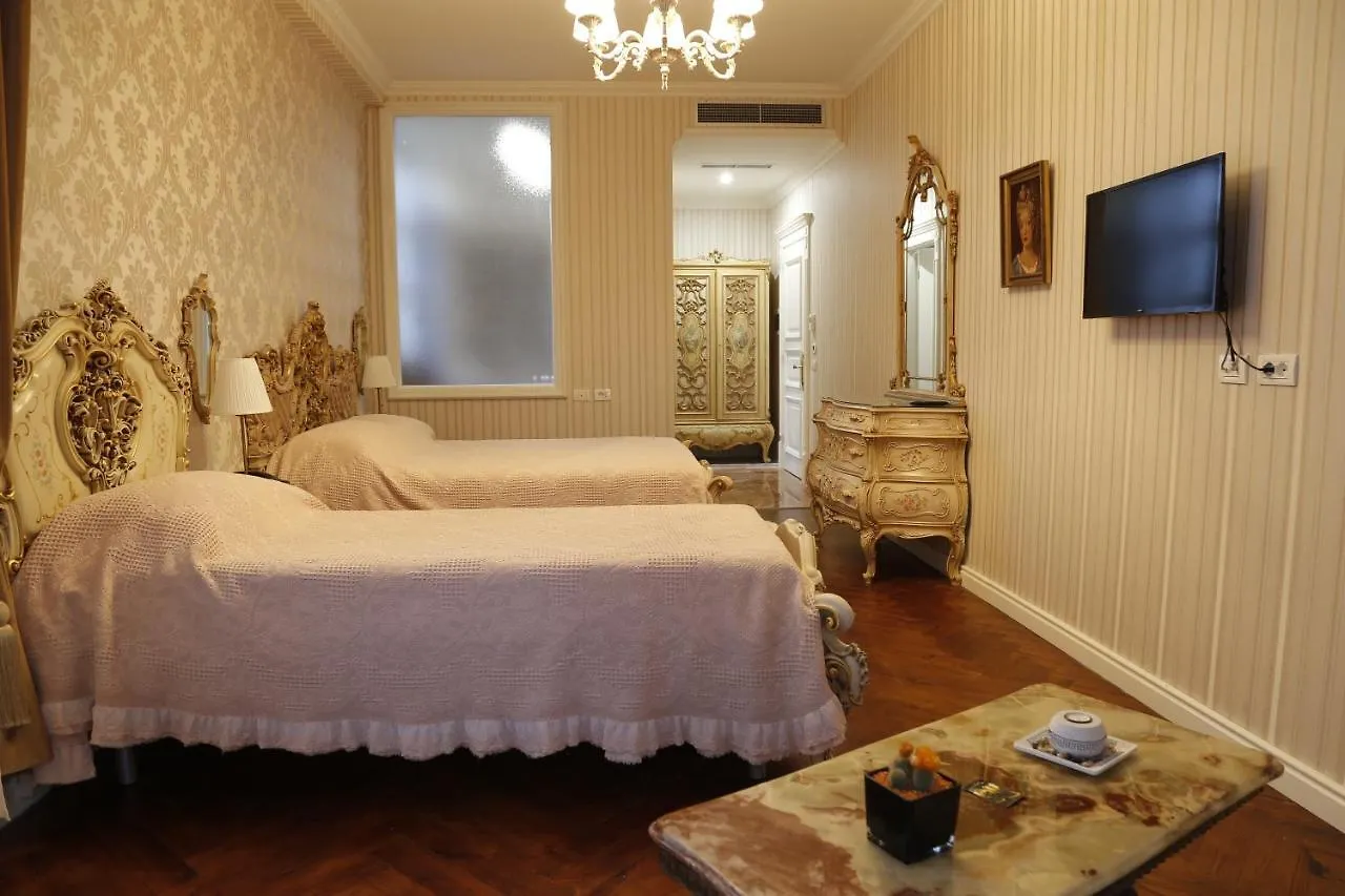 Castle Konti Hotel Vaqarr