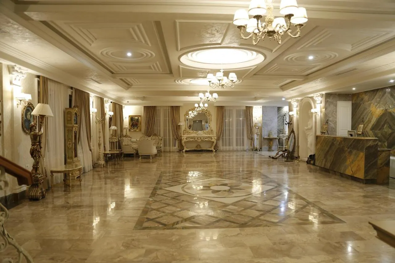 Castle Konti Hotel Vaqarr