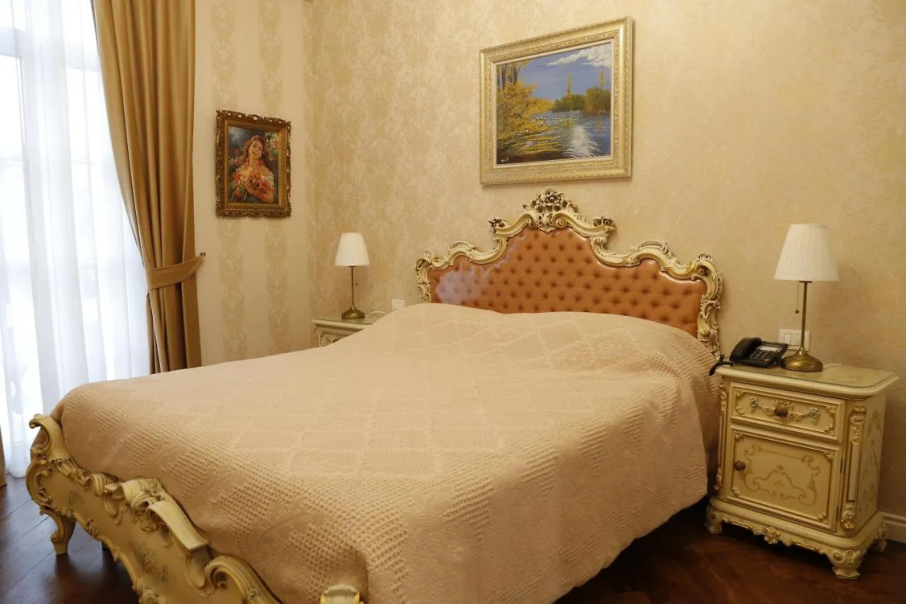 Отель Castle Konti Тирана Албания